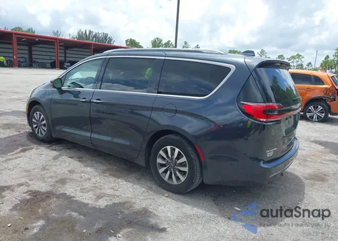 2021 Chrysler Pacifica Hybrid Touring L z USA, uszkodzony, nr VIN 2C4RC1L74MR586341